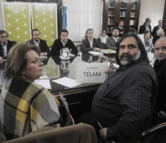 Reunión paritaria en la provincia de Buenos Aires (Dino Calvo)